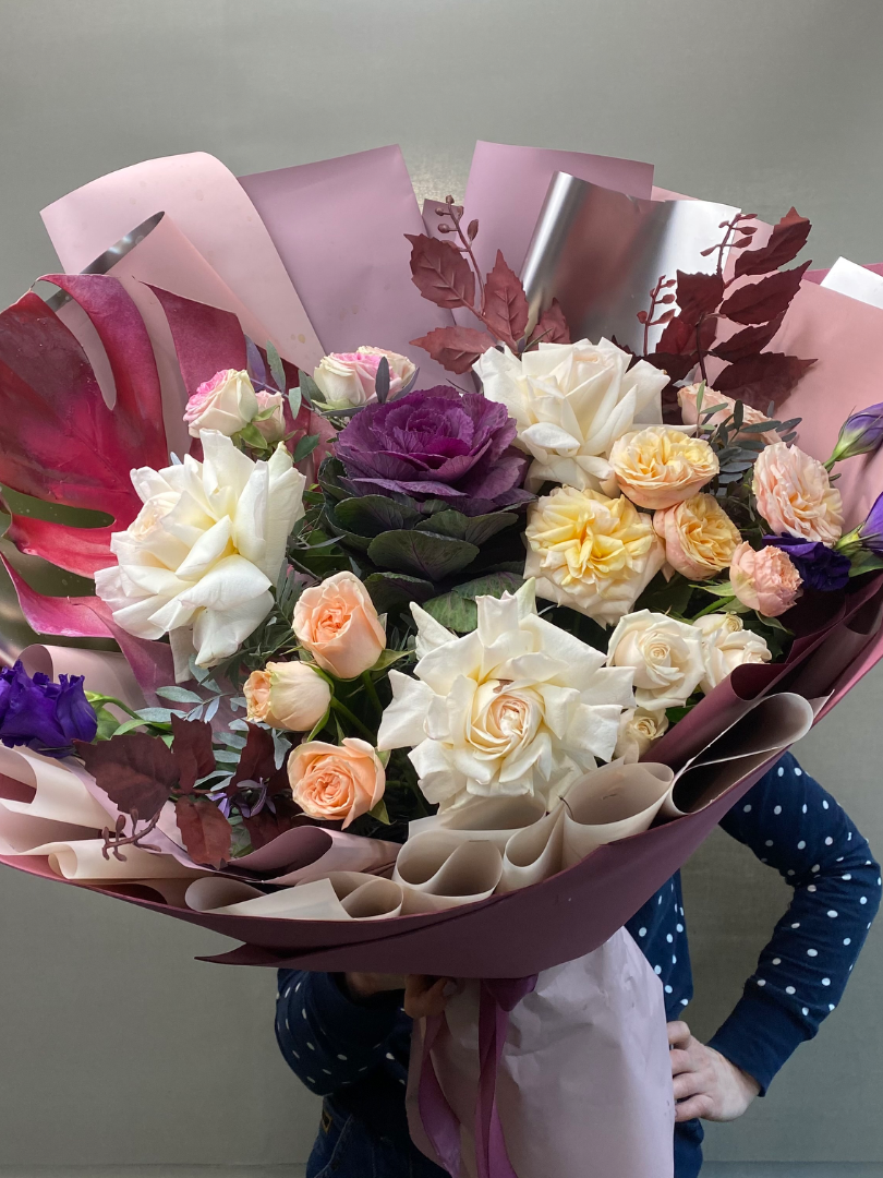 Авторский букет «Магия чувств» от интернет-магазина цветов в 
