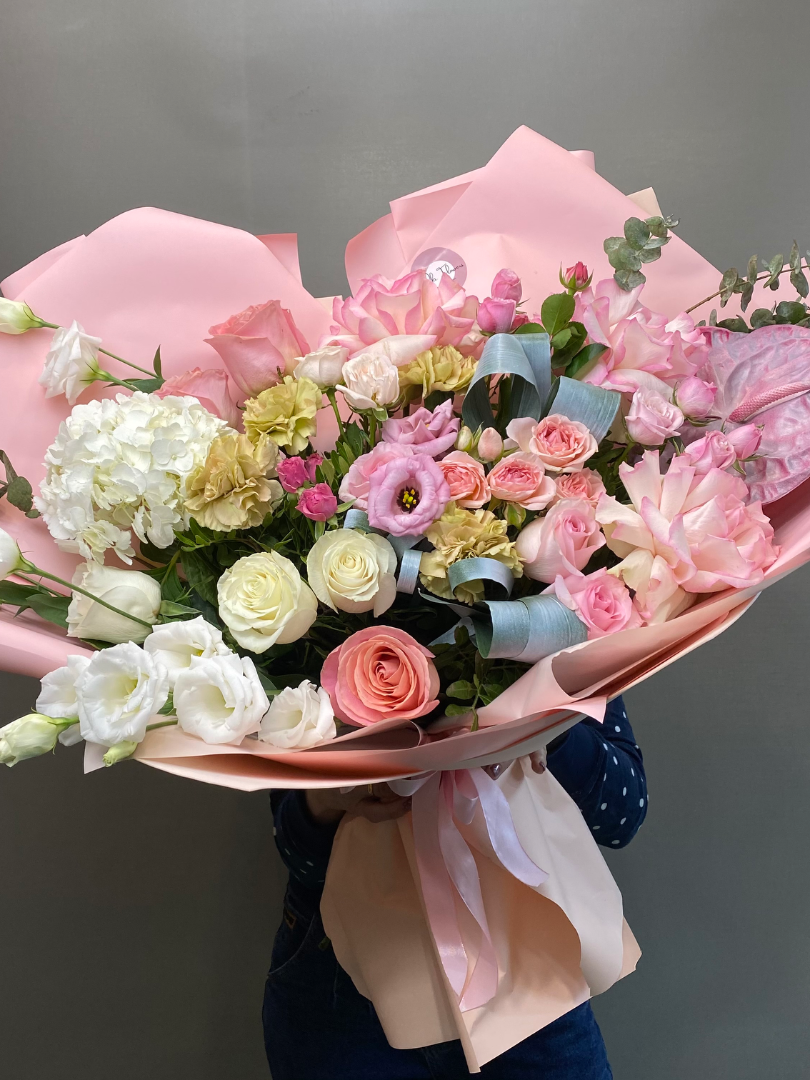 Букет «Розовый рассвет» от интернет-магазина цветов в 