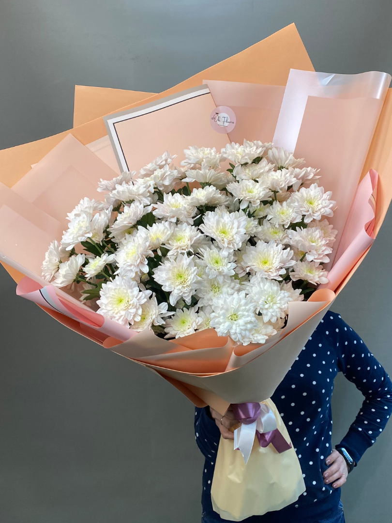 Букет из 11 белых хризантем «Ромашковое утро» от интернет-магазина цветов в 