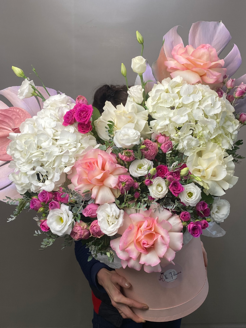 Коробка «Сладкий крем» от интернет-магазина цветов в 